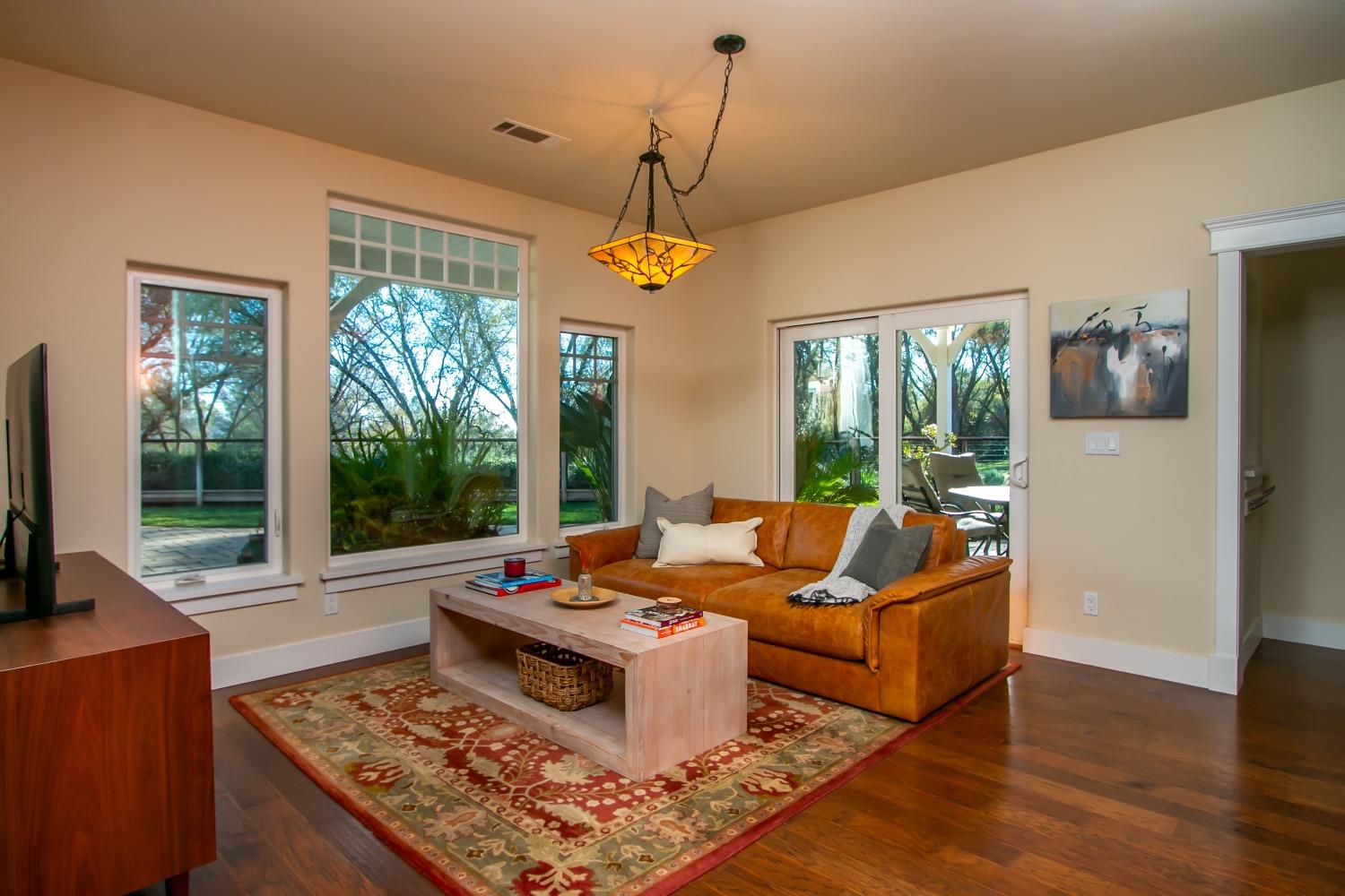 5350 Banbury Cross Road