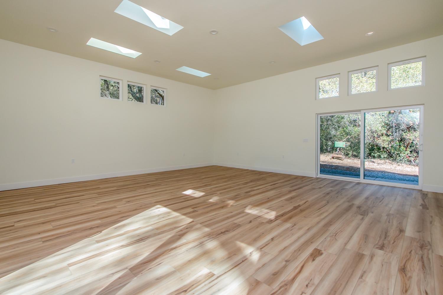 5350 Banbury Cross Road