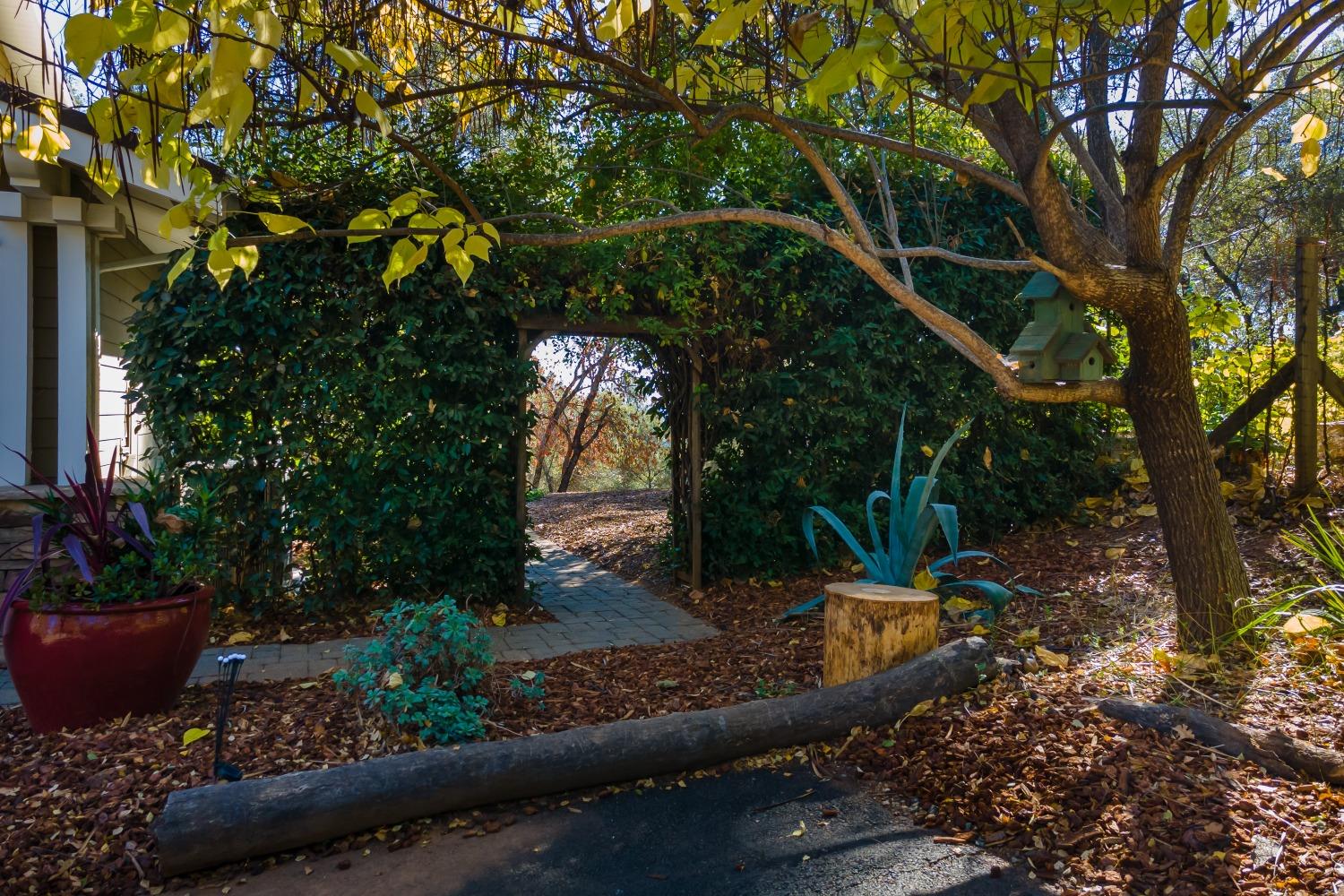 5350 Banbury Cross Road