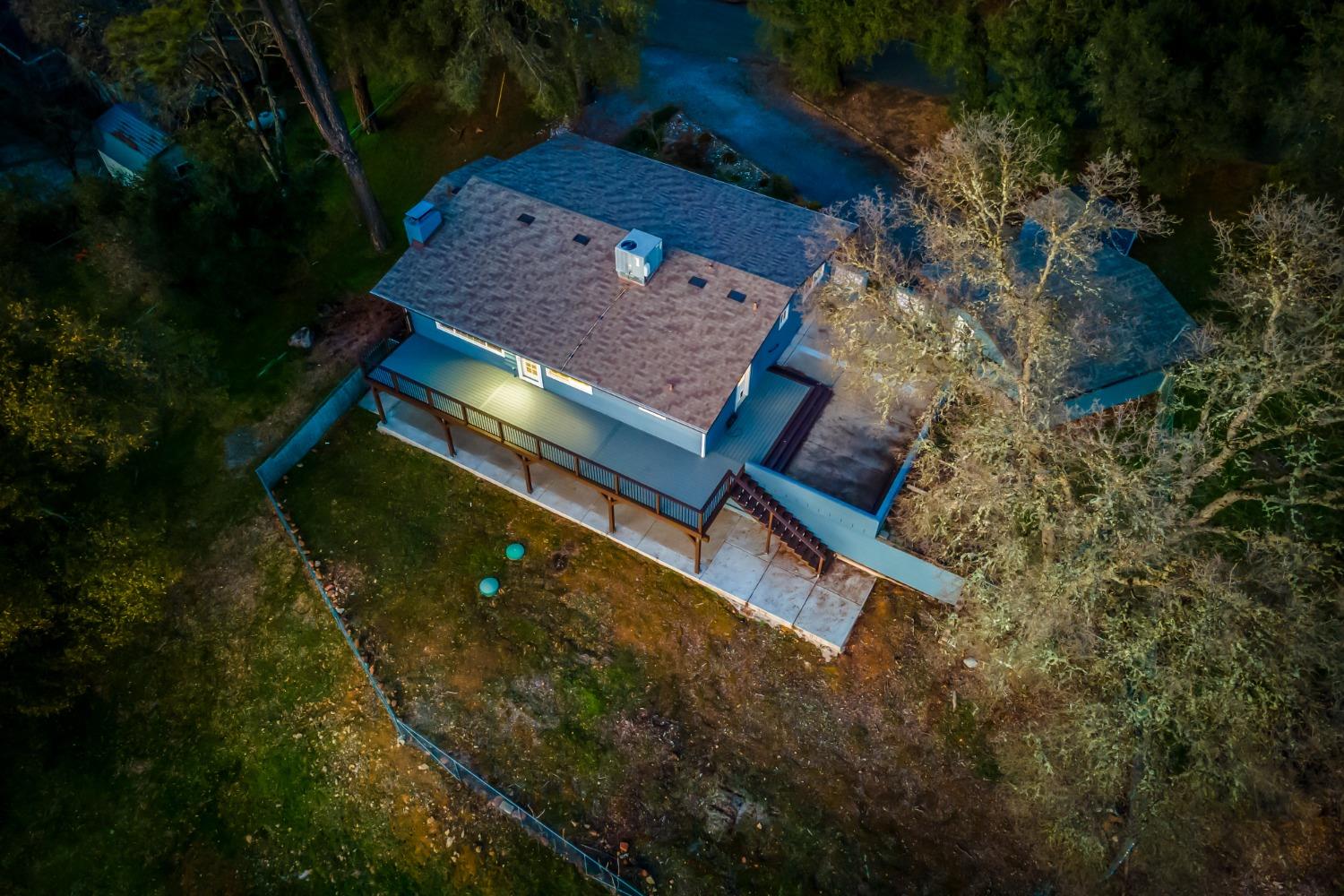 1012 Bridgeview Drive