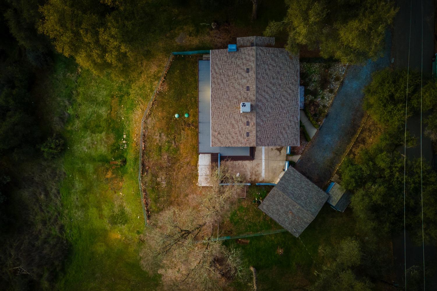 1012 Bridgeview Drive