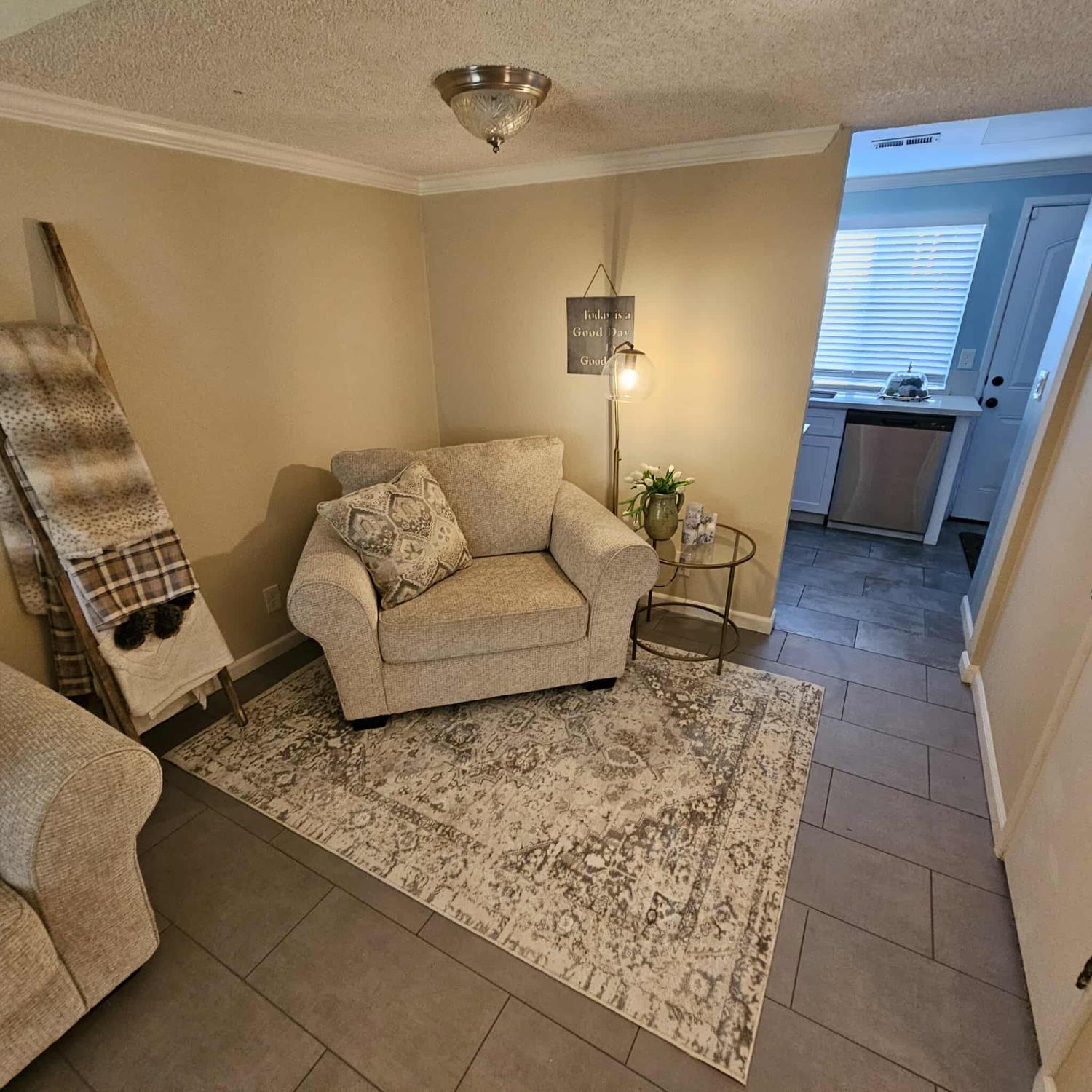 5822 Shadow Creek Drive 3