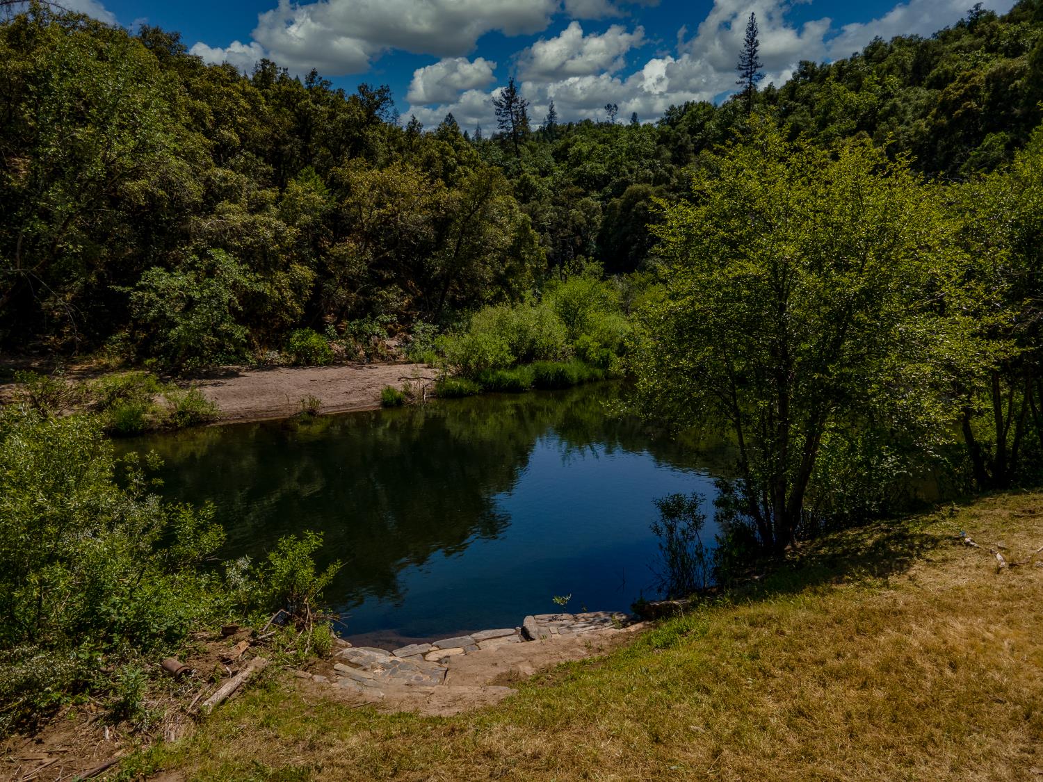 5000 Riverfront Trail