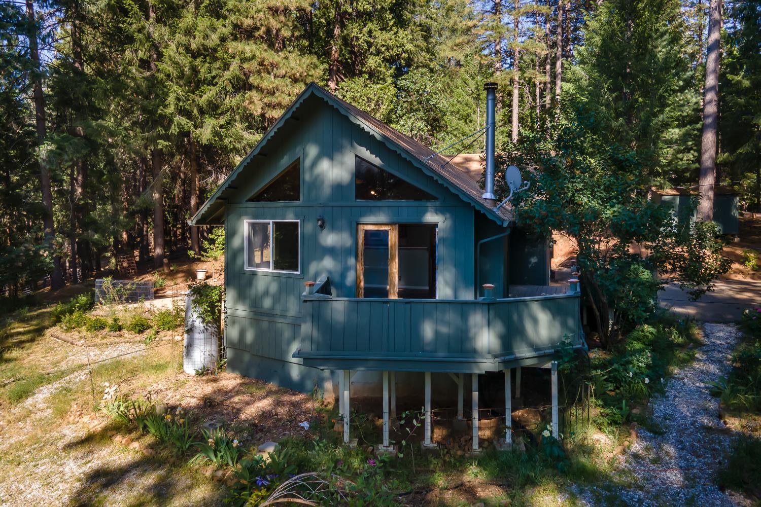 5686 Blue Mountain Drive