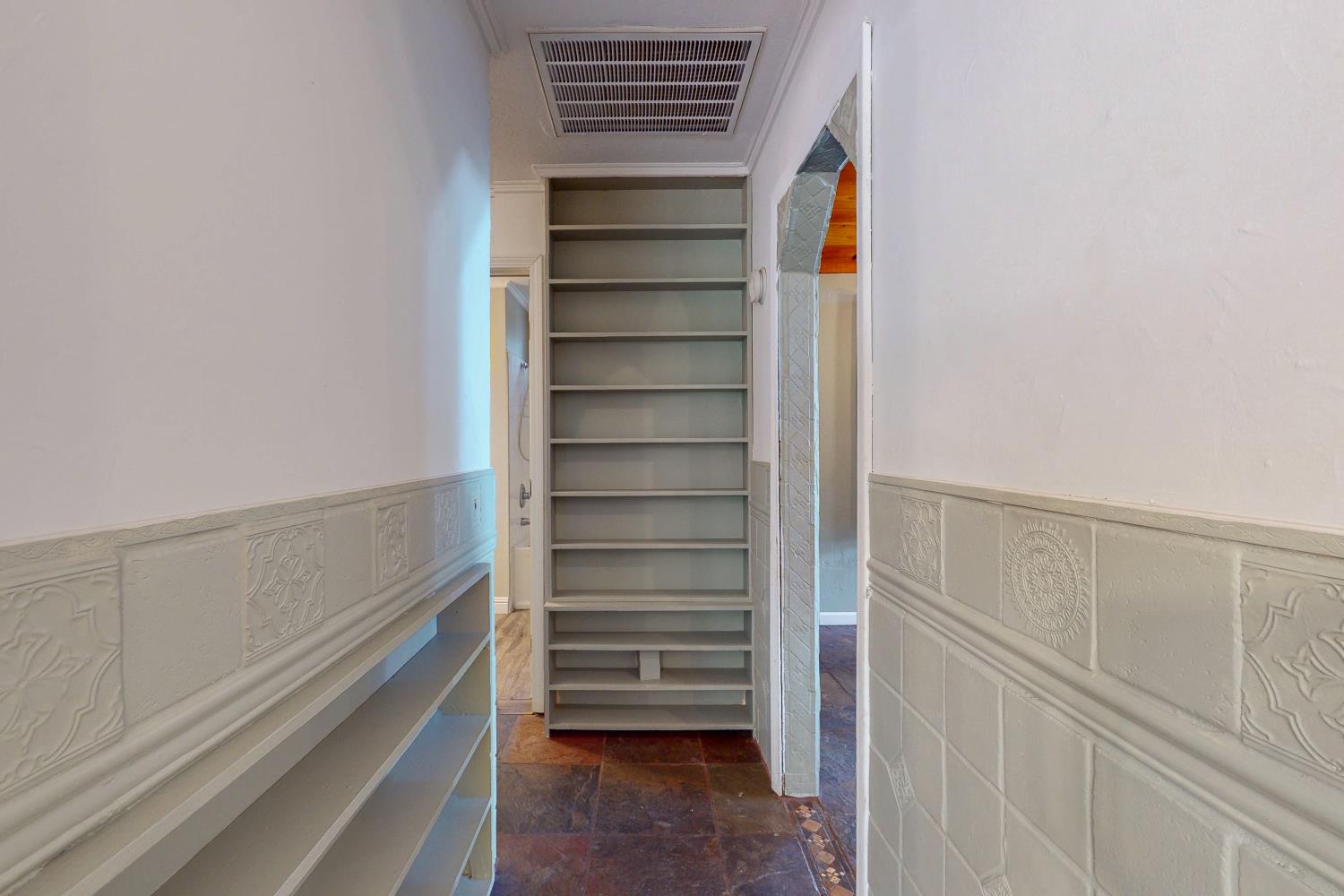 5686 Blue Mountain Drive