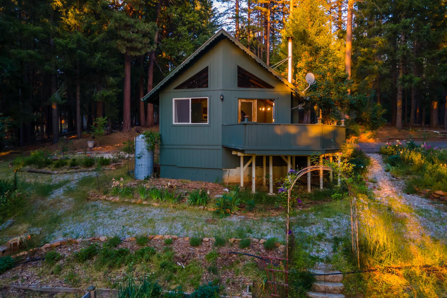 5686 Blue Mountain Drive