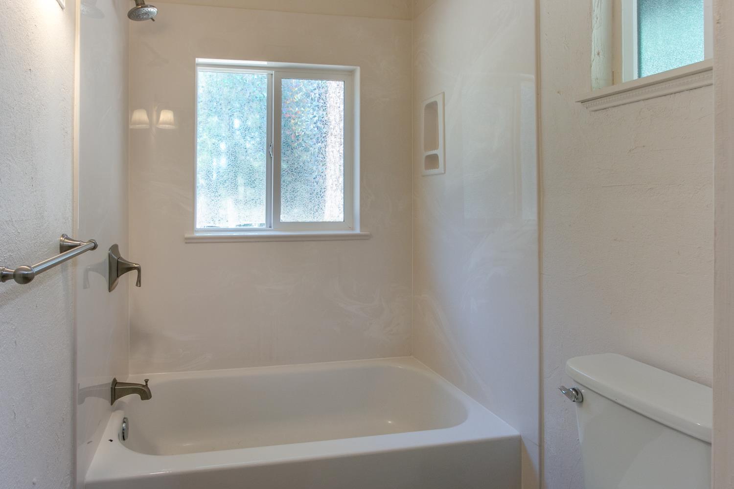 5686 Blue Mountain Drive