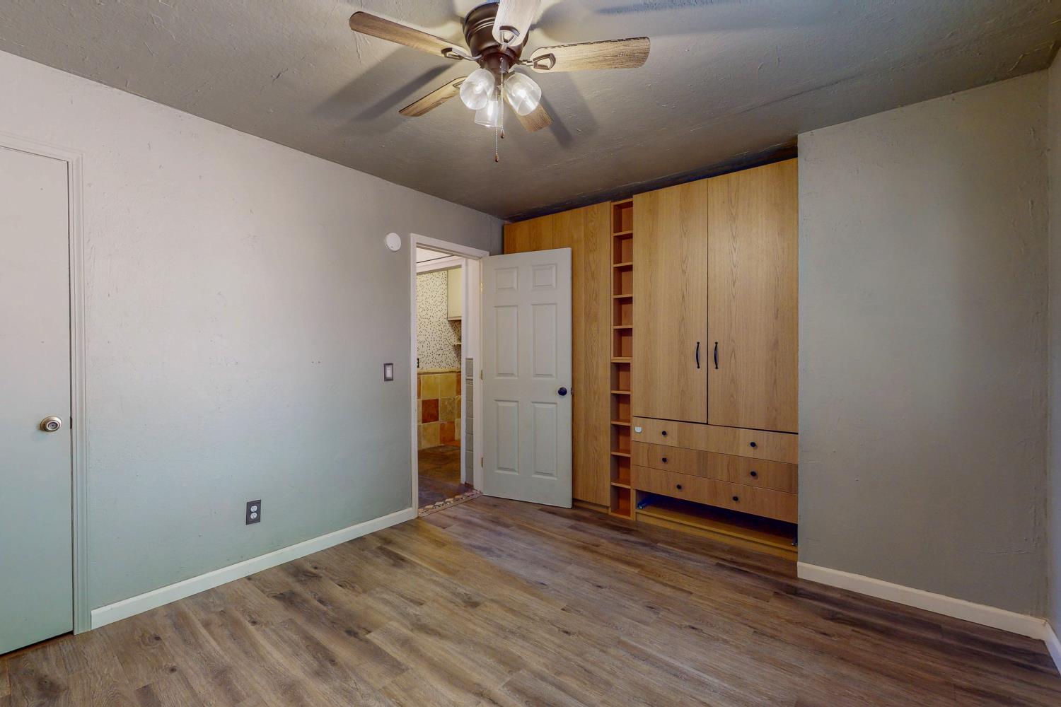 5686 Blue Mountain Drive