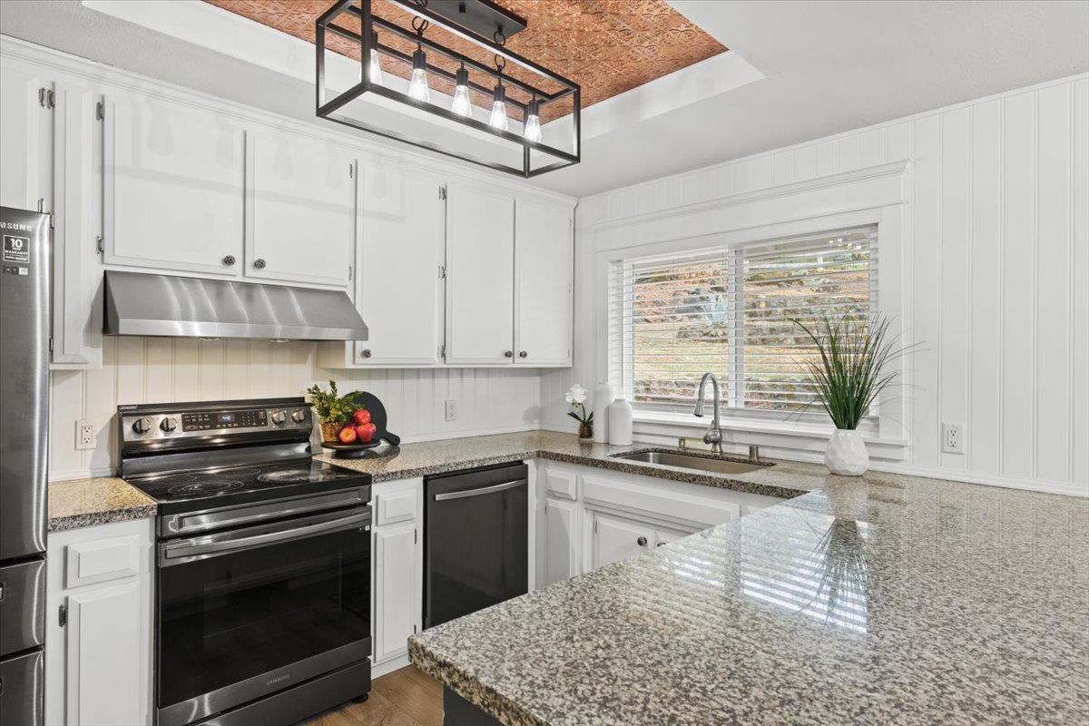 4285 Clare Drive