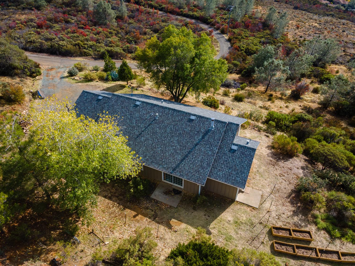 3834 Loma Drive