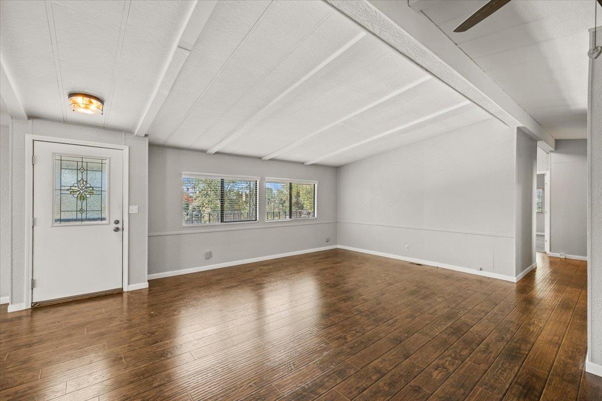 4420 Pleasant Valley Road 184