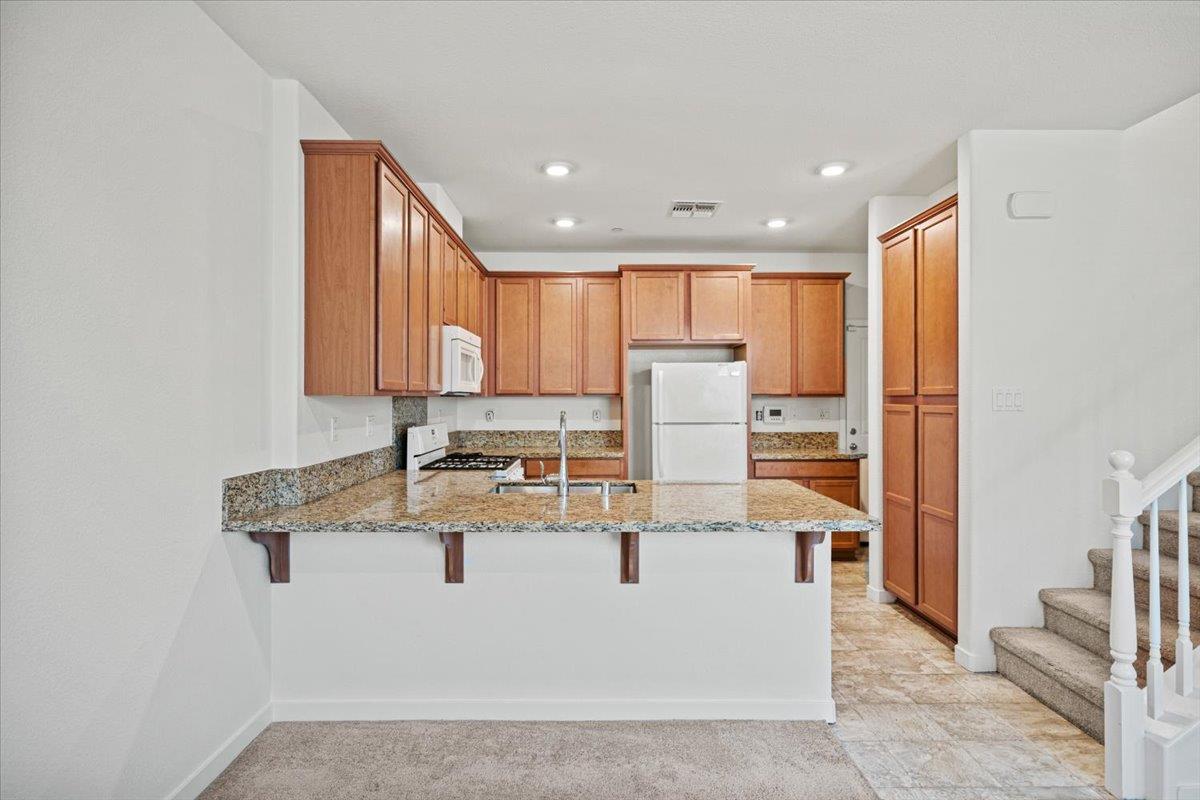 3216 Bridgeway Drive