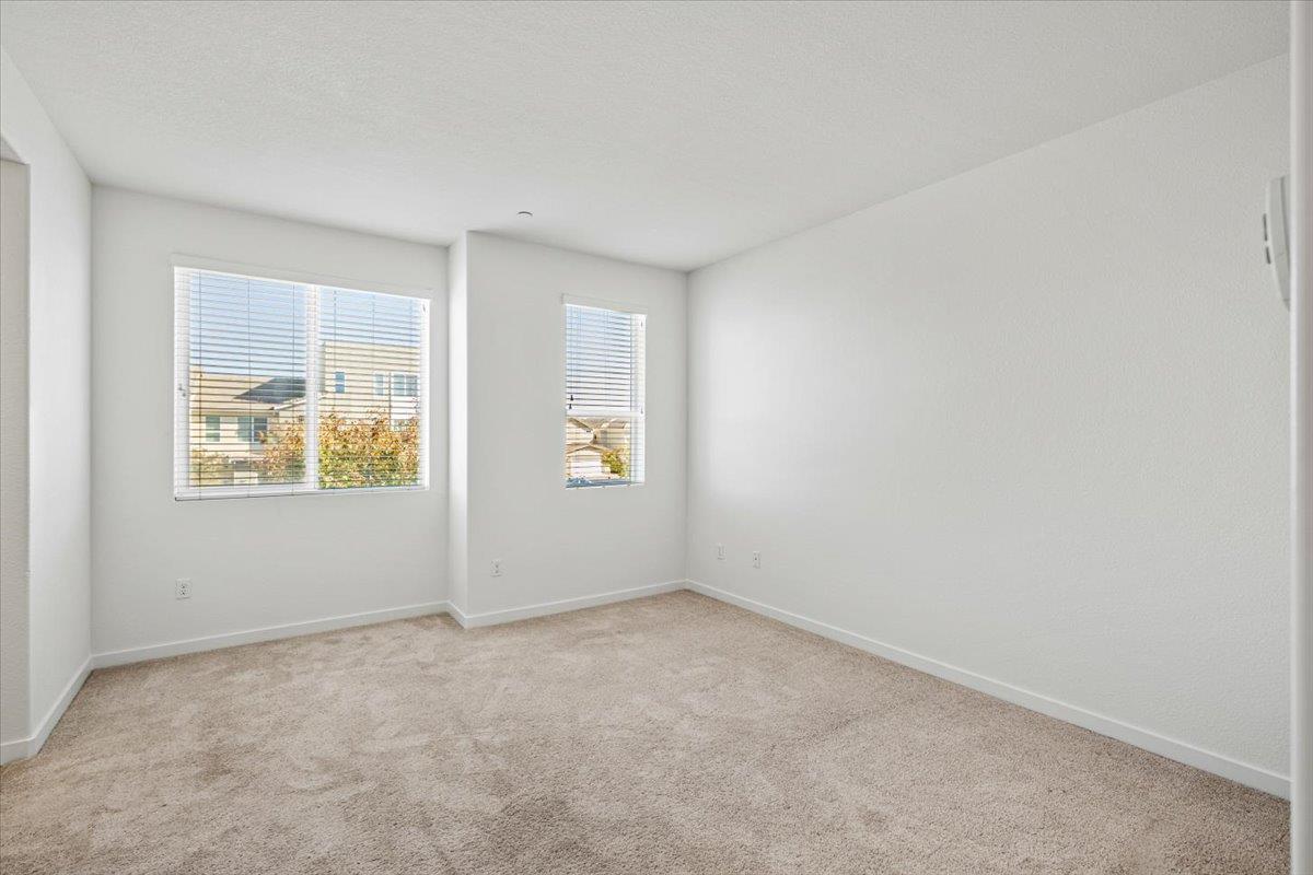 3216 Bridgeway Drive