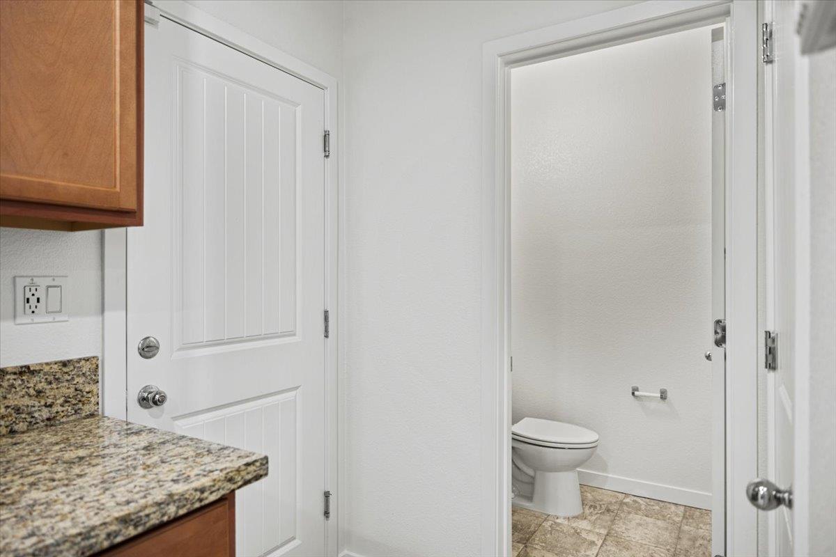 3216 Bridgeway Drive