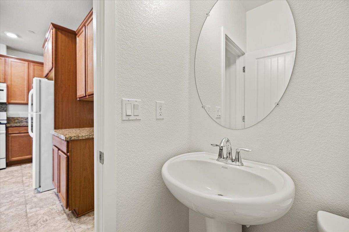 3216 Bridgeway Drive