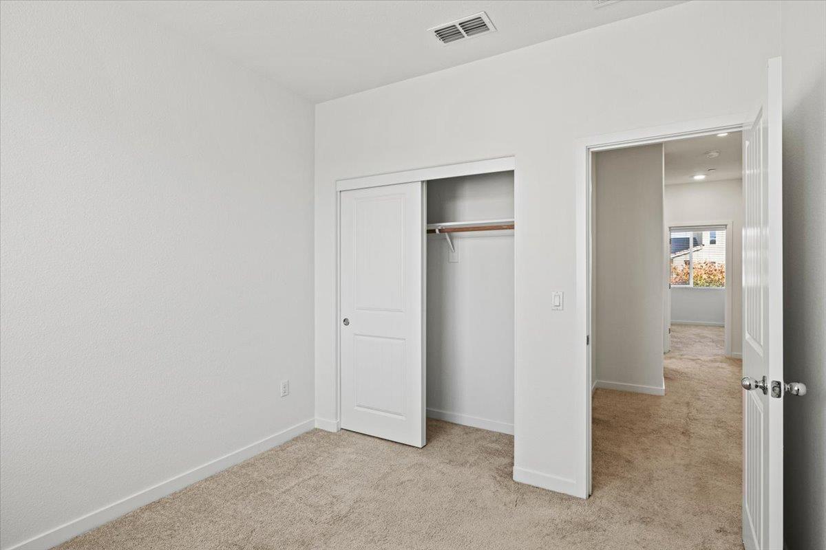 3216 Bridgeway Drive