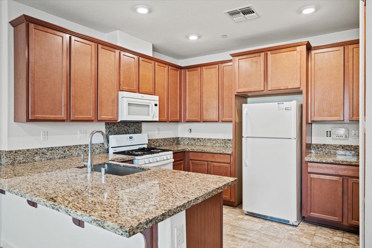 3216 Bridgeway Drive