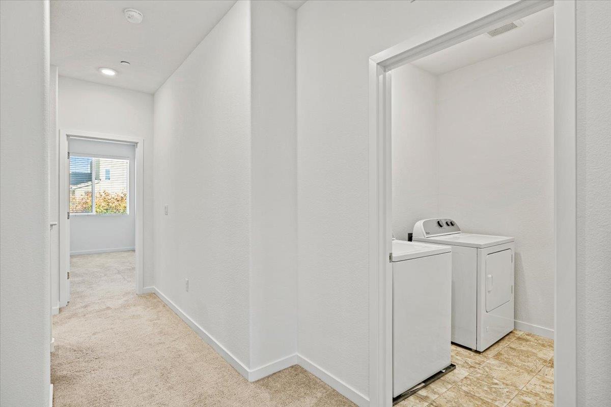 3216 Bridgeway Drive