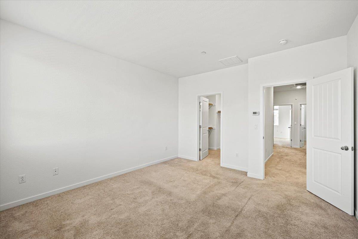 3216 Bridgeway Drive