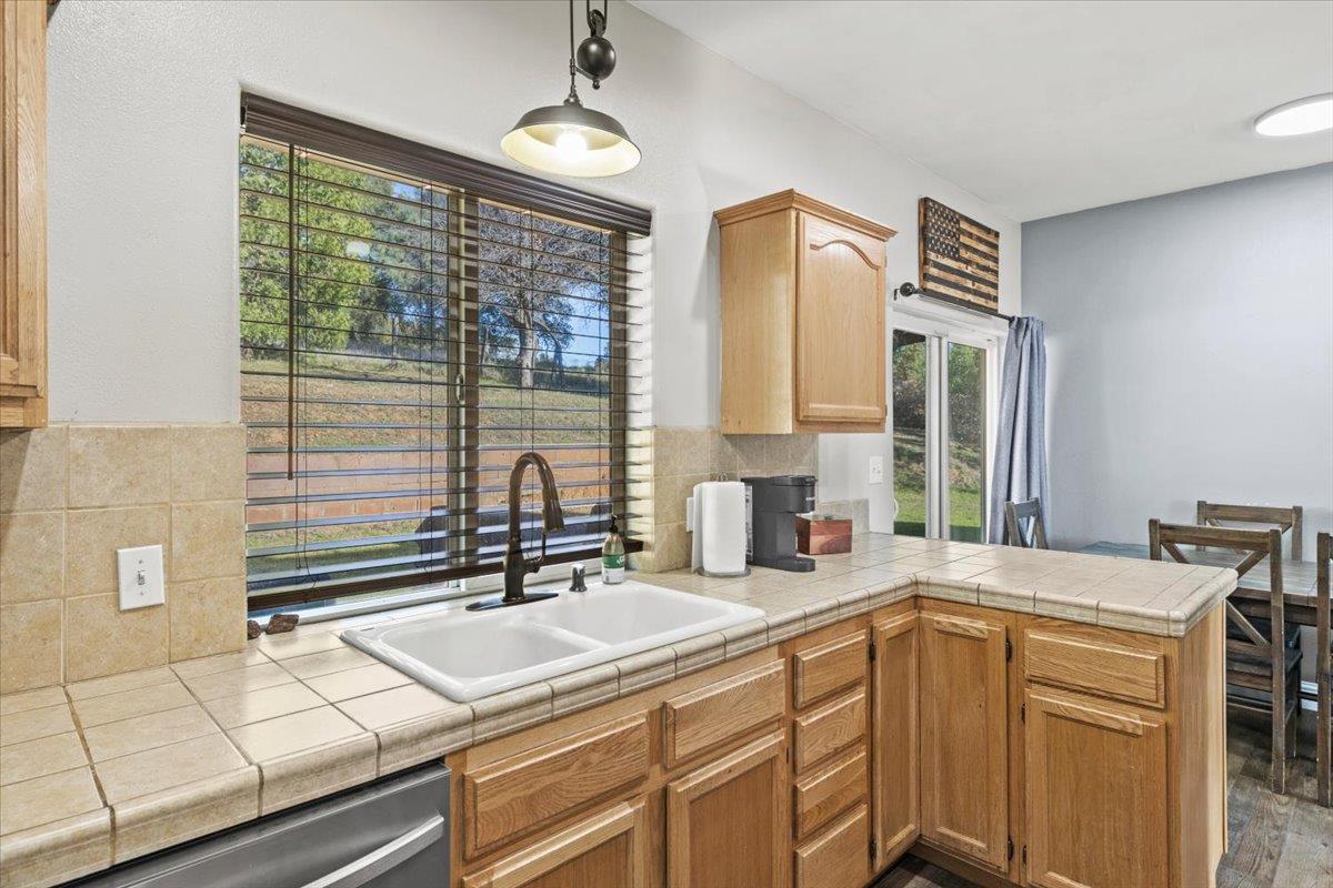 3431 Elderberry Road