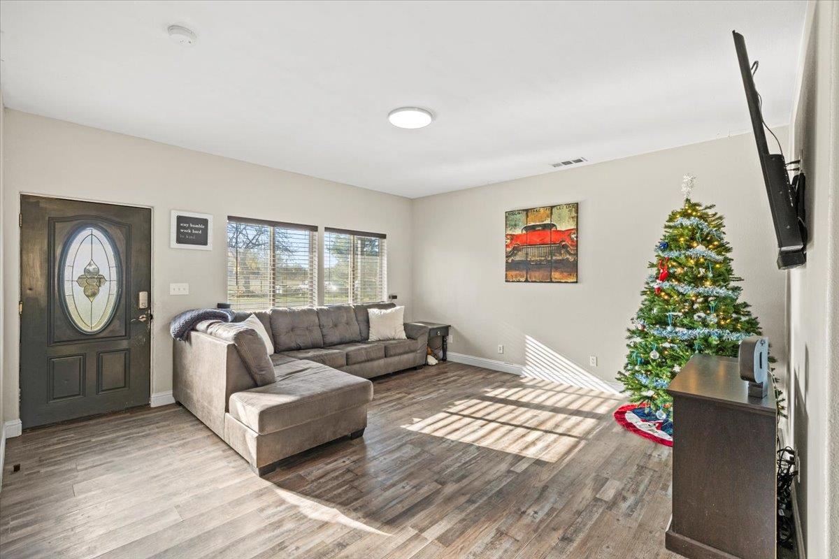 3431 Elderberry Road