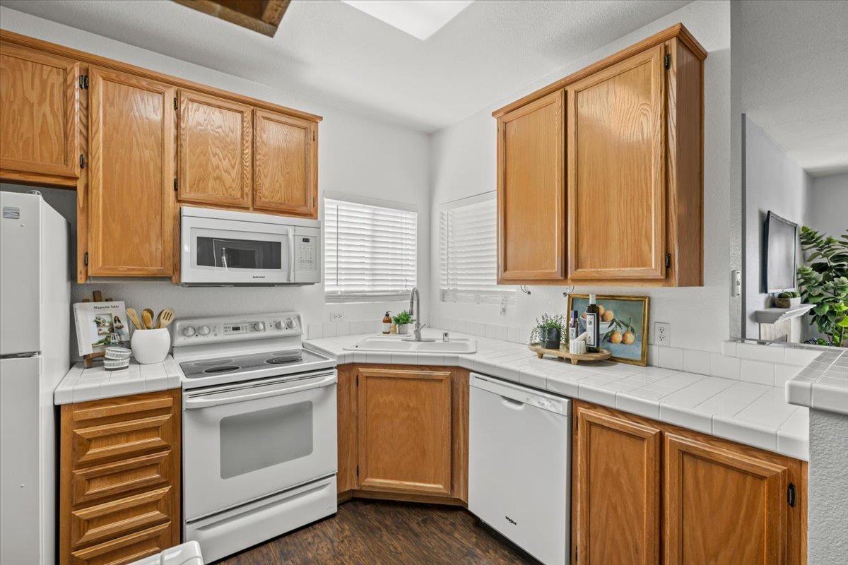 706 Horizon Cove 2037