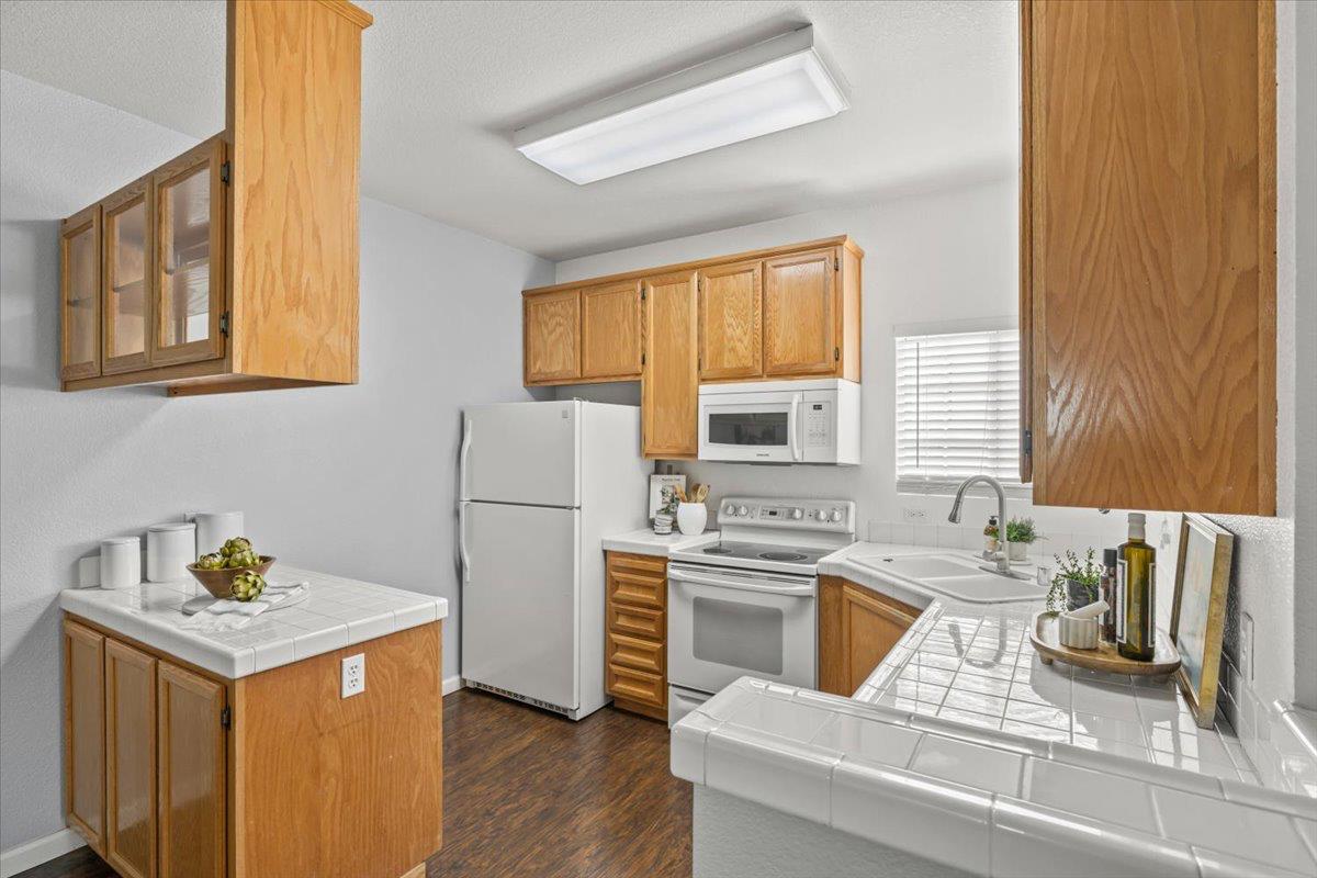 706 Horizon Cove 2037