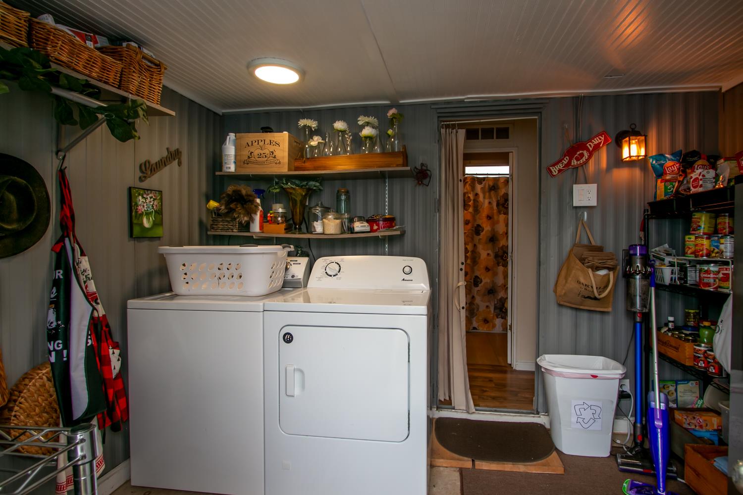 3881 Many Oaks Lane 27