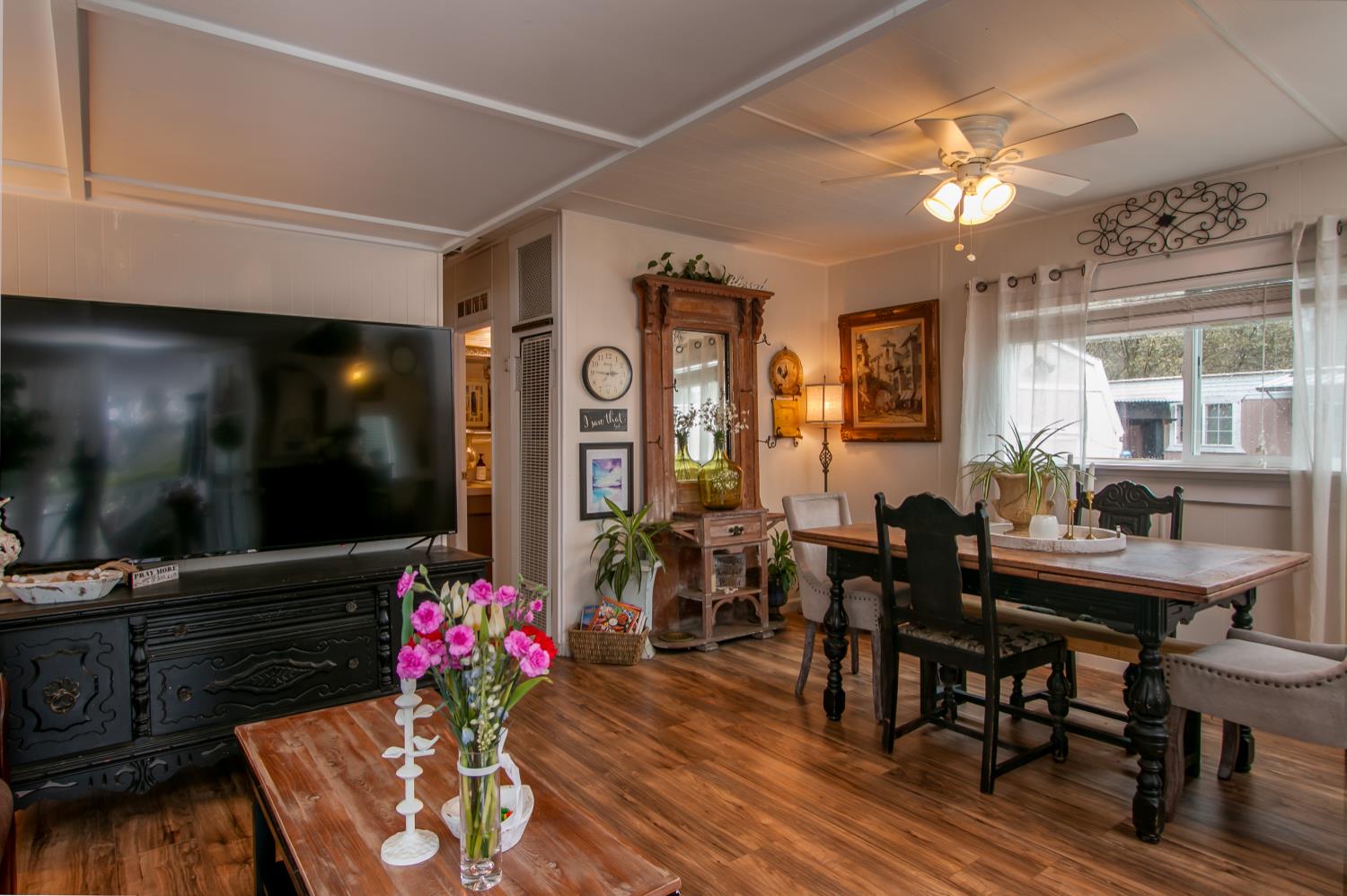 3881 Many Oaks Lane 27