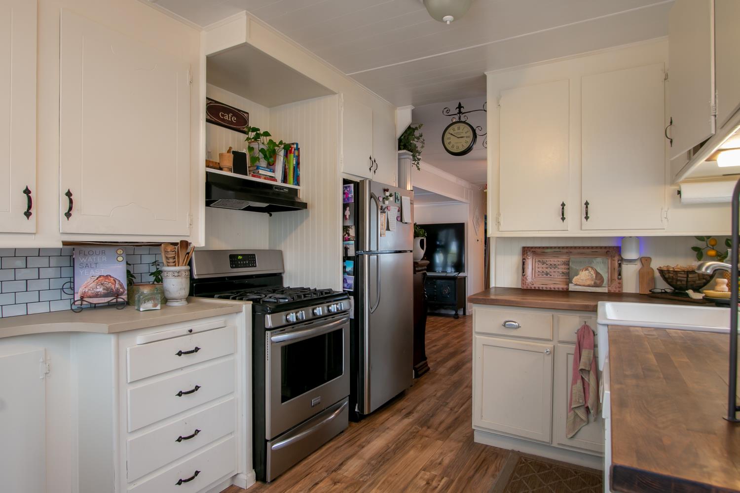 3881 Many Oaks Lane 27