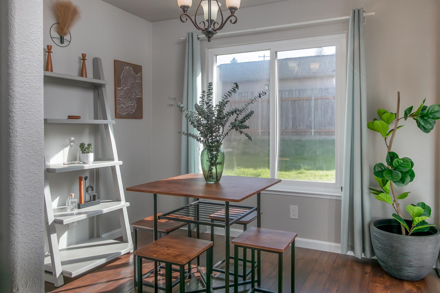 6290 El Dorado Street