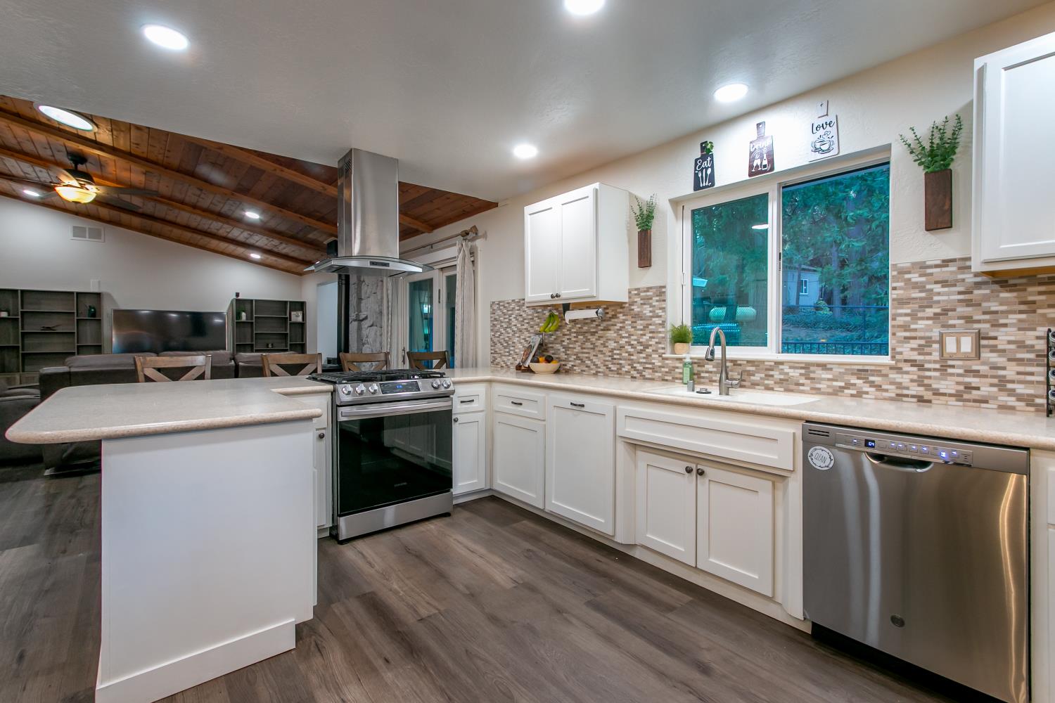 5068 Loch Leven Drive