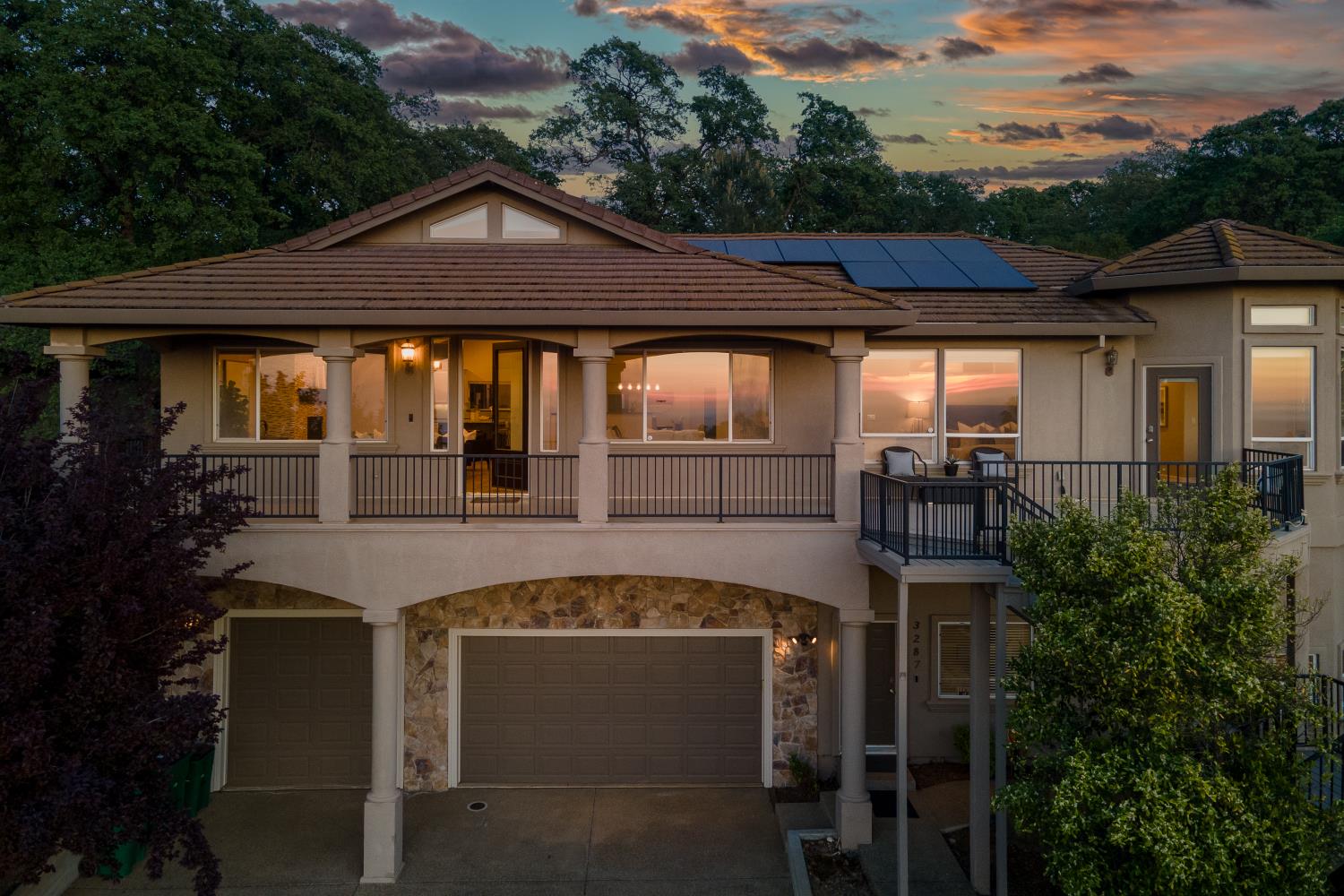 3287 Knollridge Drive