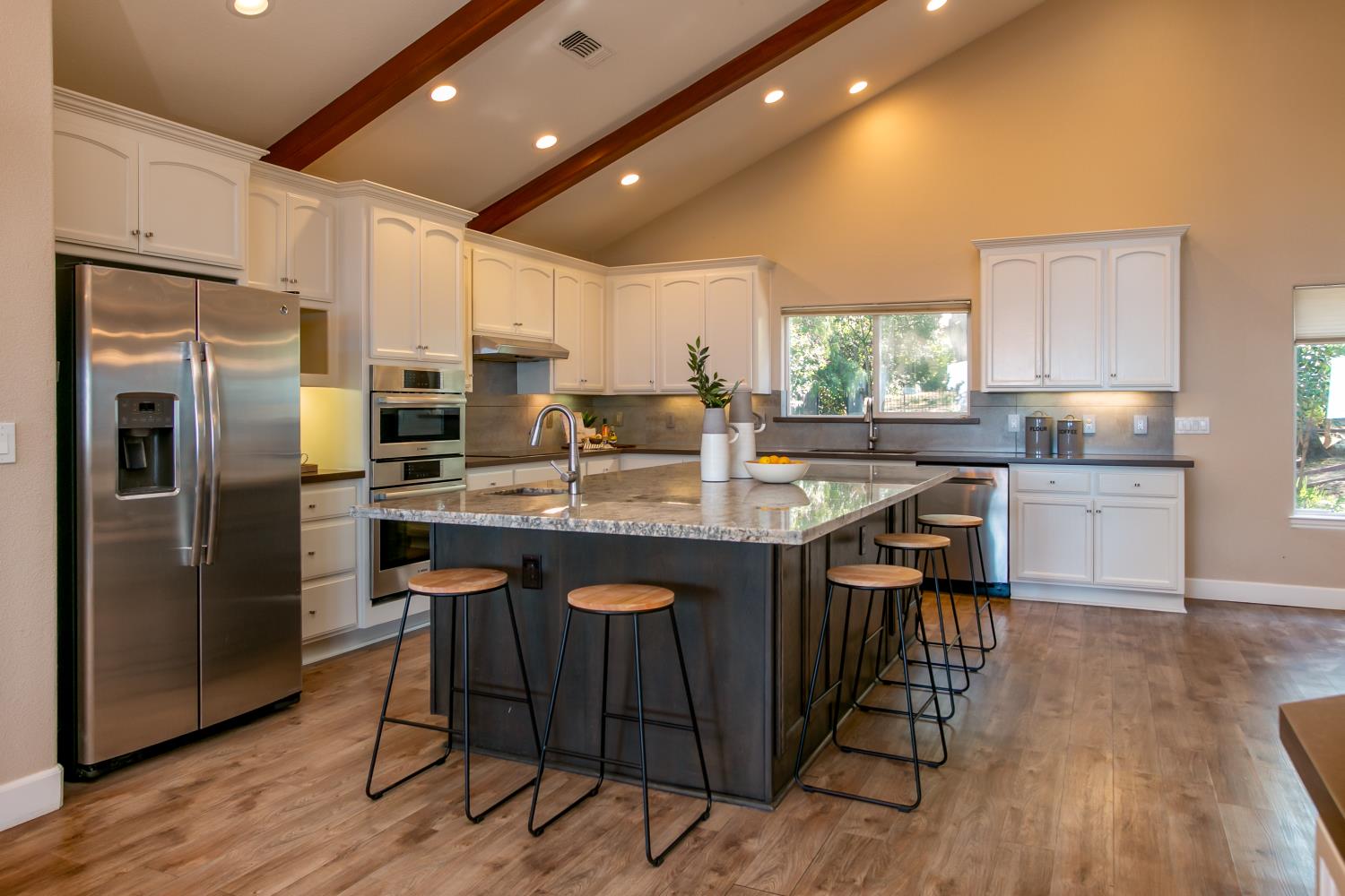 3287 Knollridge Drive