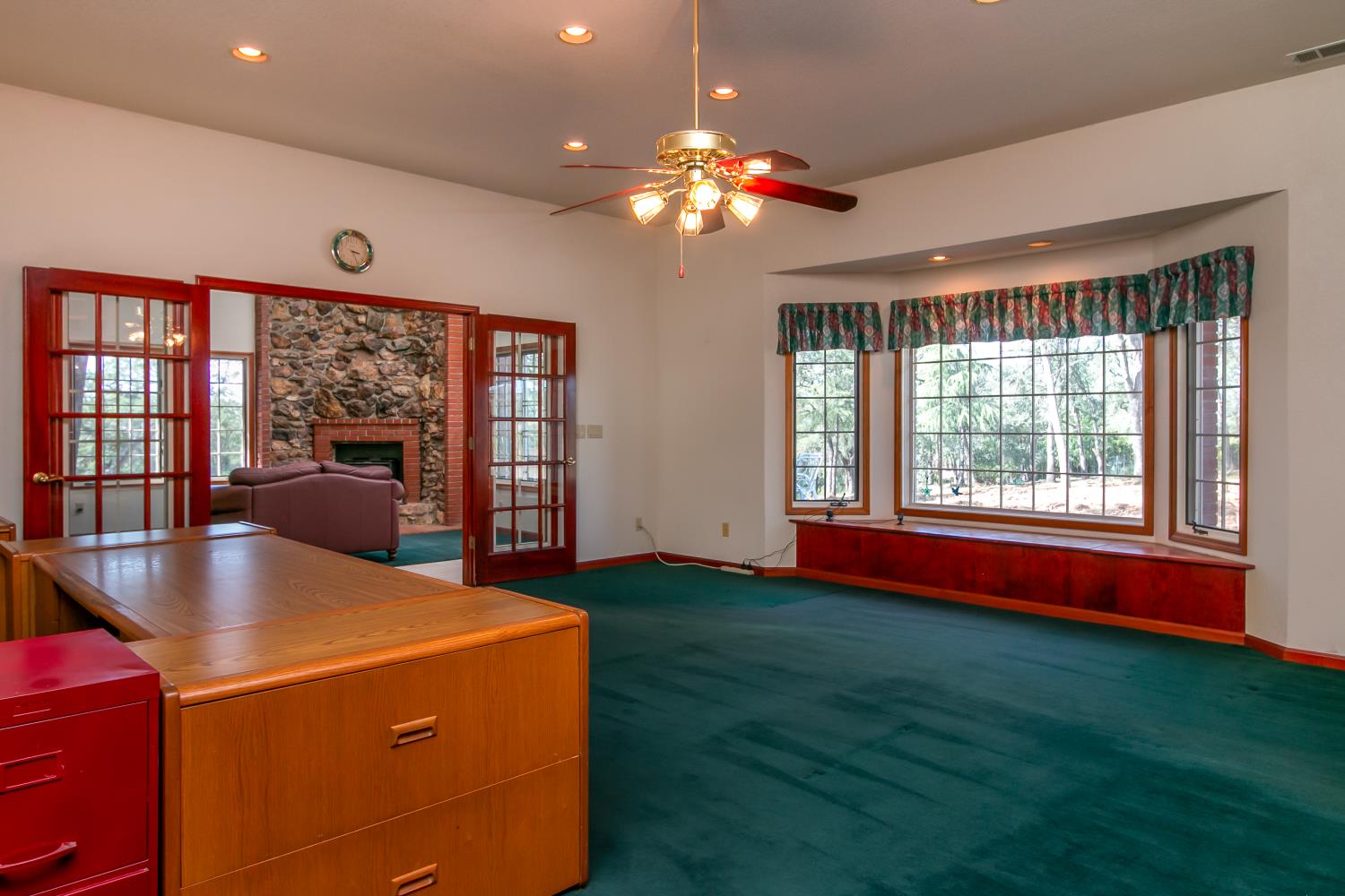 2467 Highland Hills Drive