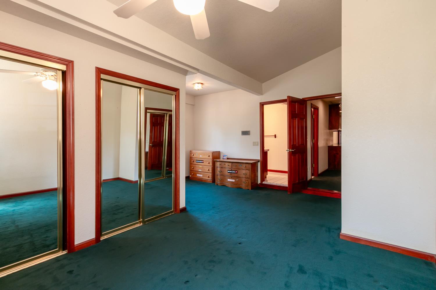 2467 Highland Hills Drive