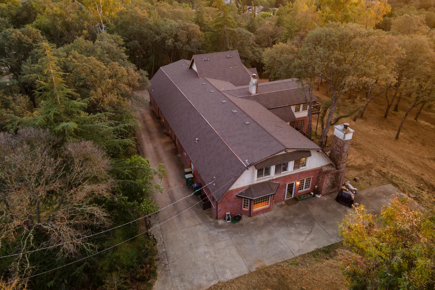 2467 Highland Hills Drive