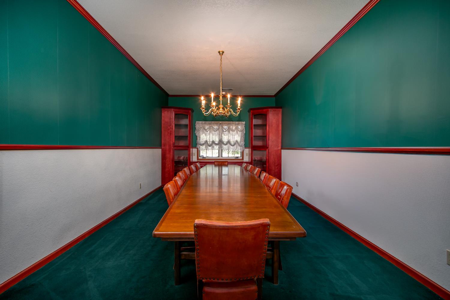 2467 Highland Hills Drive