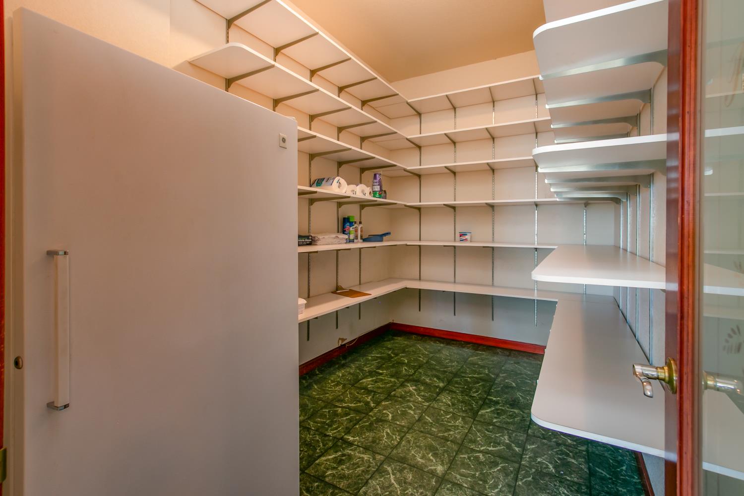 2467 Highland Hills Drive