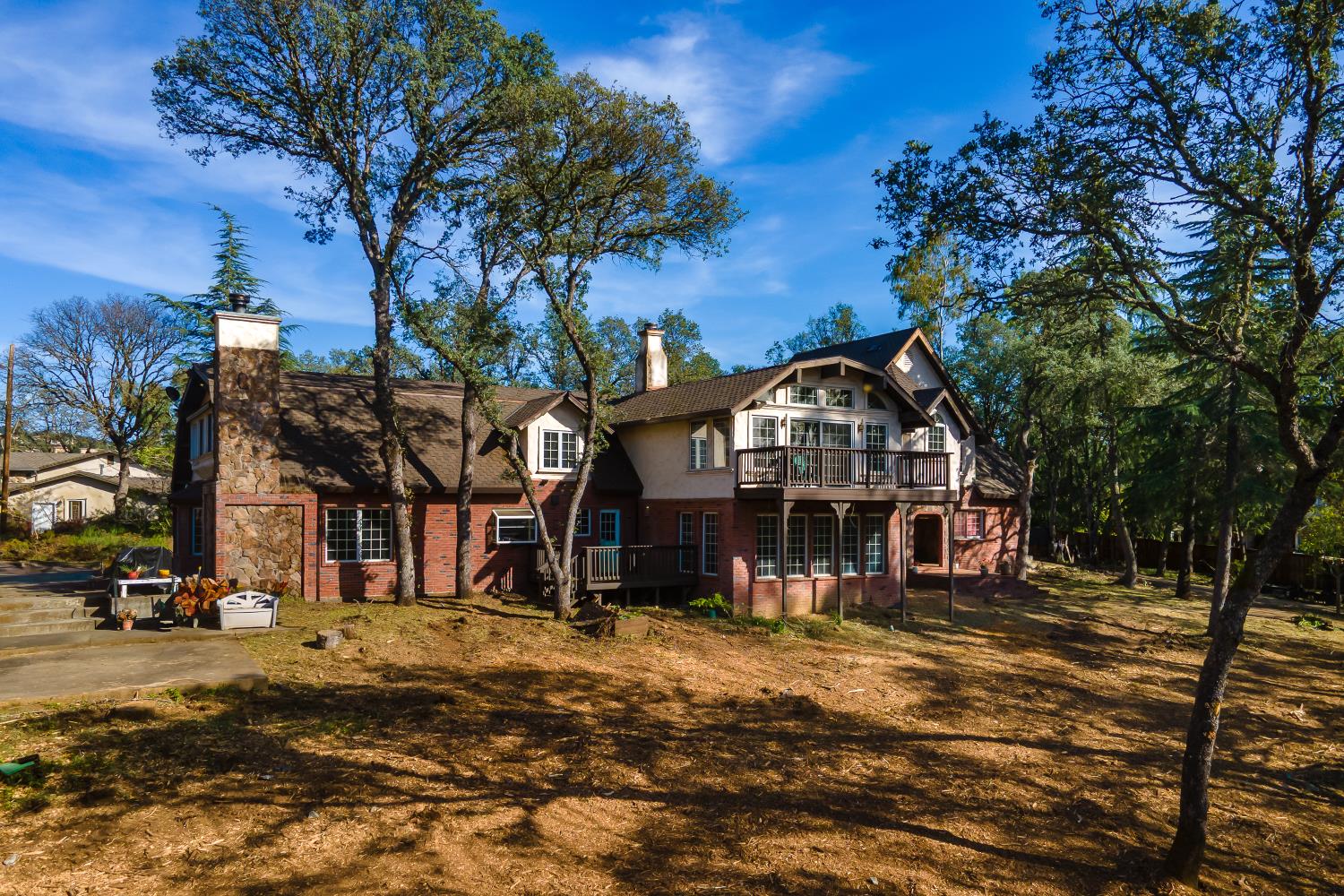 2467 Highland Hills Drive