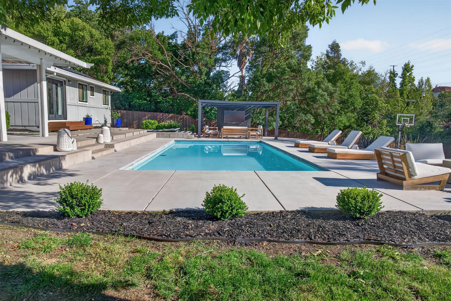 682 platt Circle