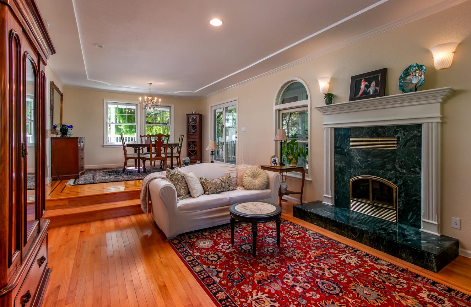 3430 Grandview Circle