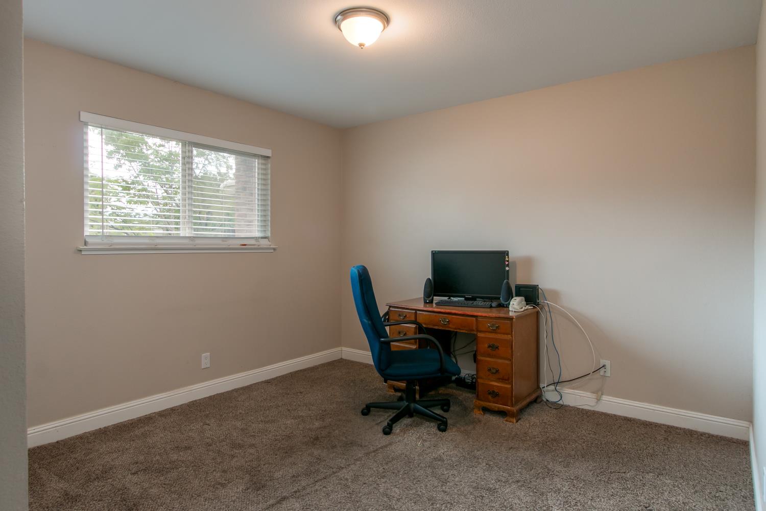 5588 Coronado Lane