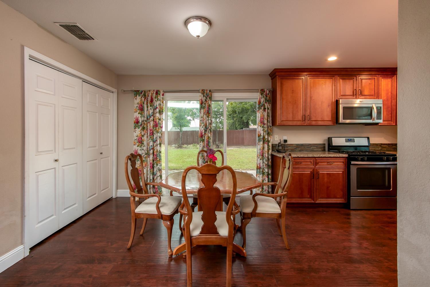 5588 Coronado Lane