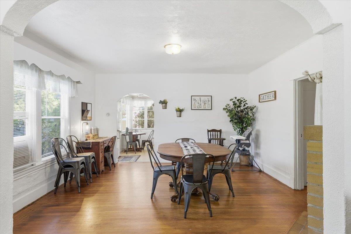 801 Mormon St