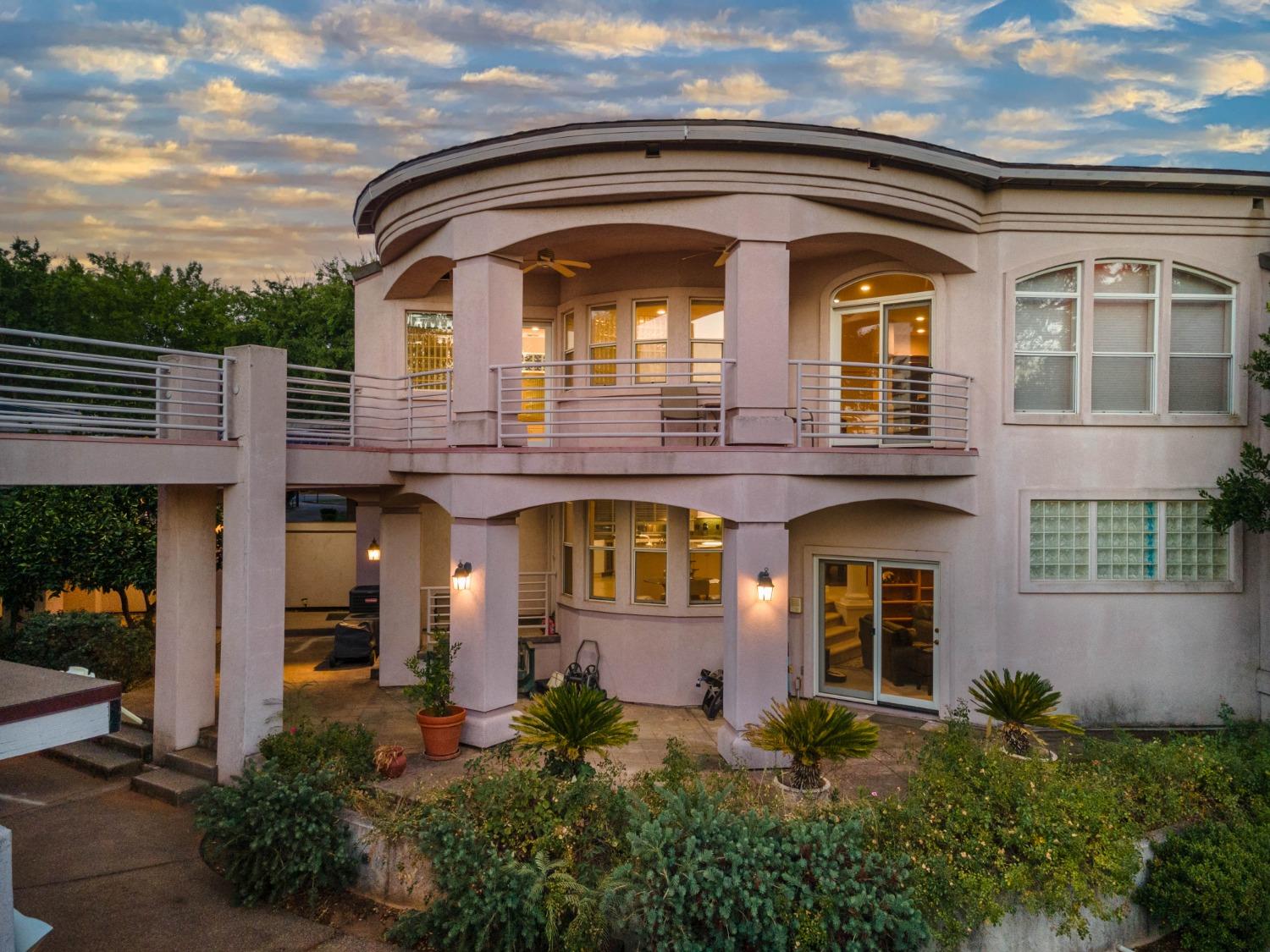 1000 Aqua Haven Court
