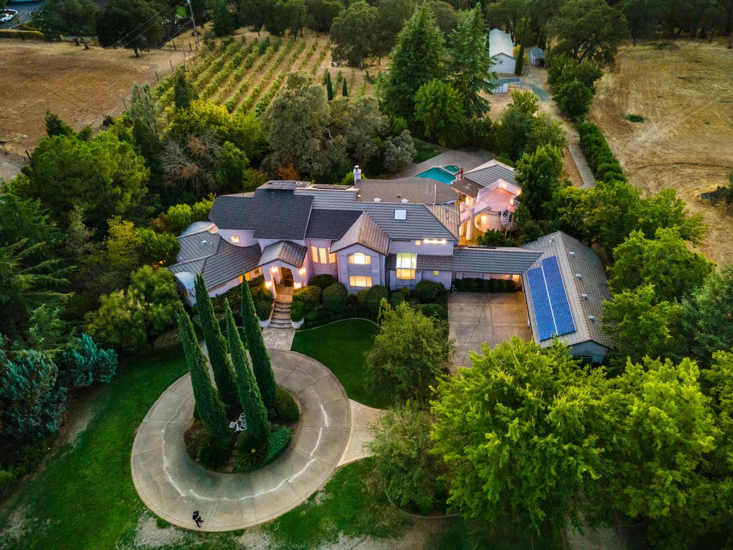 1000 Aqua Haven Court