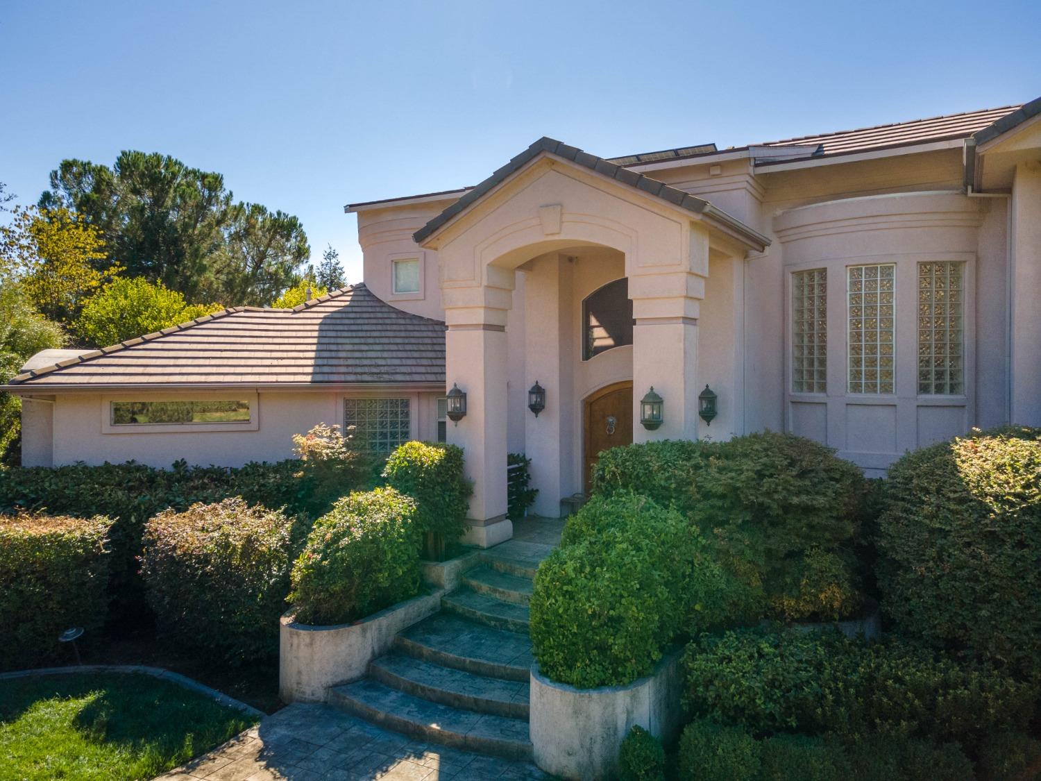 1000 Aqua Haven Court