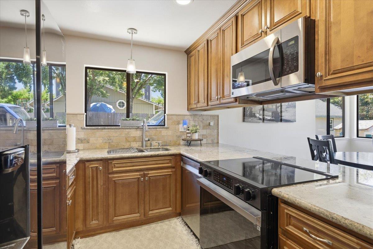 3210 Bentley Drive