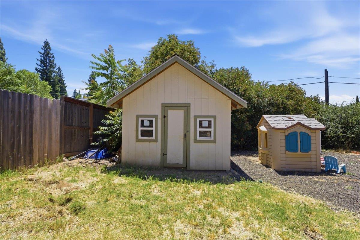 3210 Bentley Drive